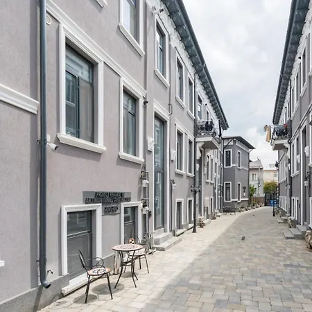 Cozy Central Studio Near Park Bucharest Exterior photo